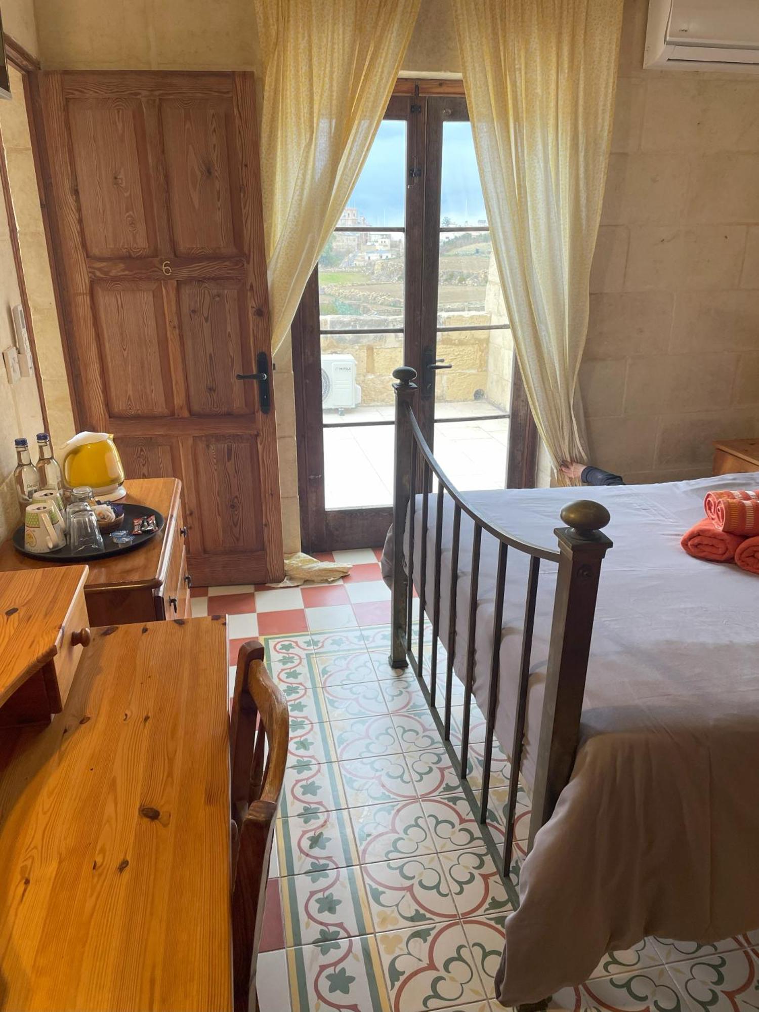 Ta' Lorenzo Pension San Lawrenz Buitenkant foto