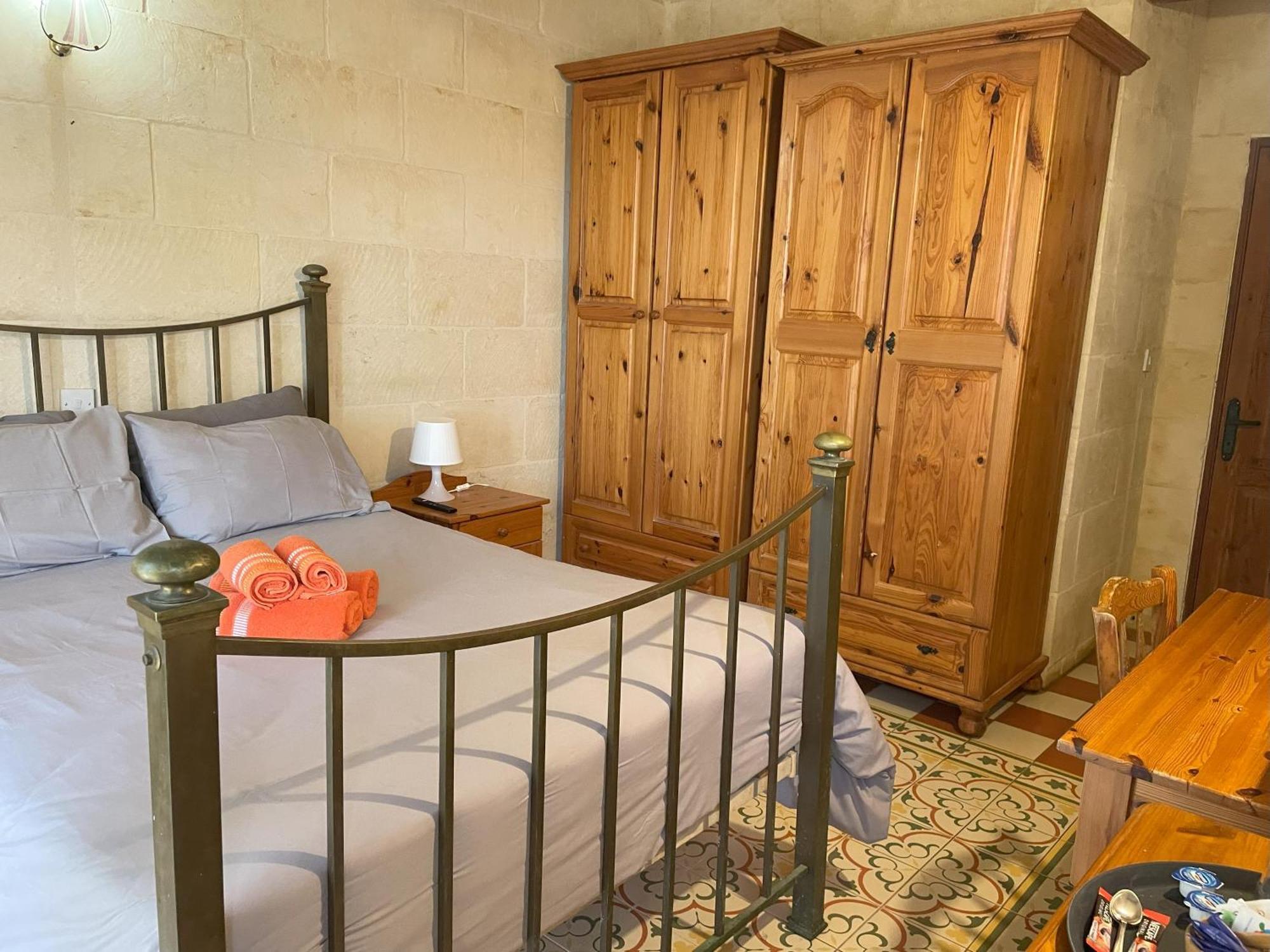 Ta' Lorenzo Pension San Lawrenz Buitenkant foto