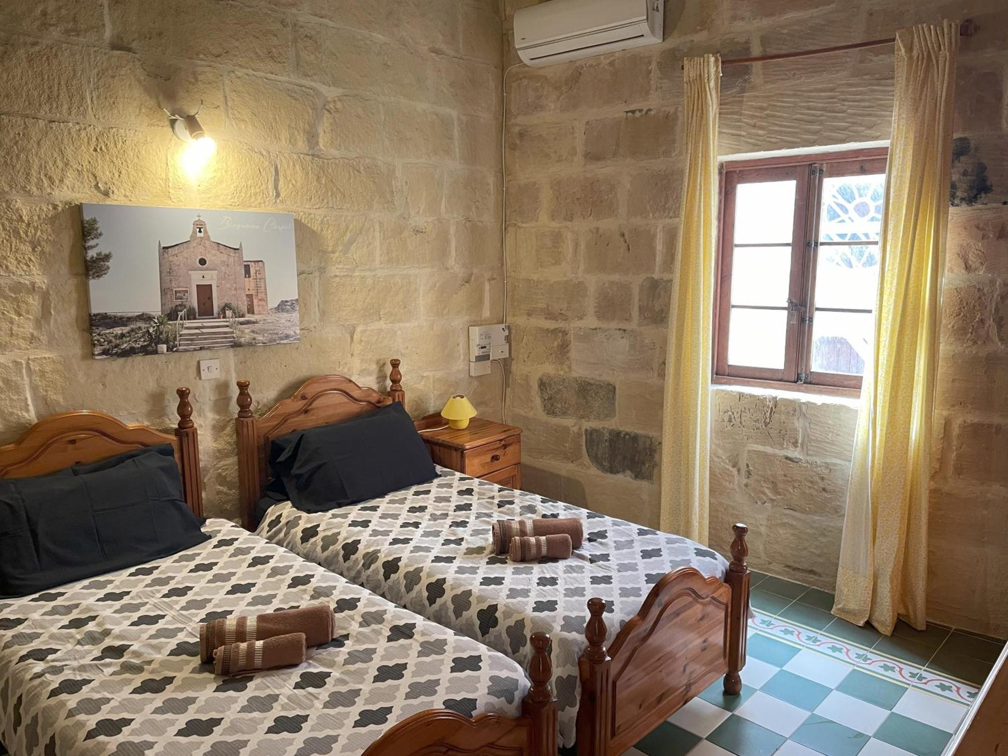 Ta' Lorenzo Pension San Lawrenz Buitenkant foto
